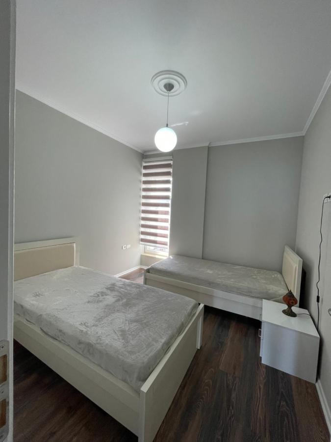 Kelvi'S Apartment Pogradec Zewnętrze zdjęcie